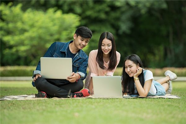 梦见朋友重逢是什么意思 梦见朋友重逢《梦见朋友重逢是什么意思》 周公解梦