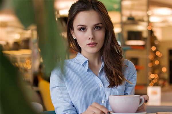 梦见外国女人是什么预兆 梦见外国女人《梦见外国女人什么意思》 周公解梦