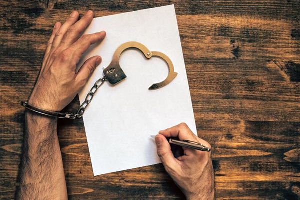 梦见成了逃犯是什么意思 梦见成了逃犯是什么意思