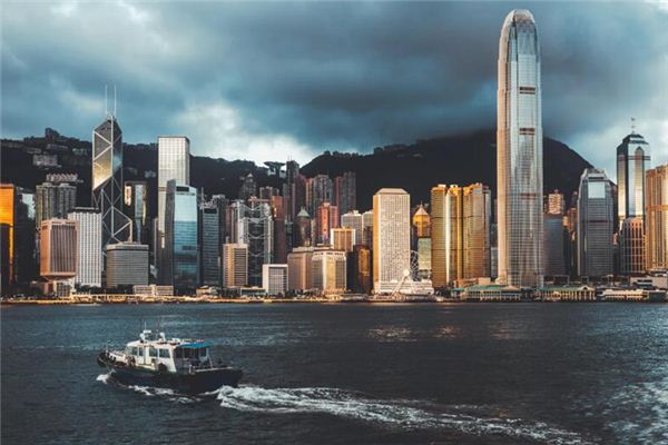 梦见坐船过河是什么意思 梦见坐船过河是什么意思