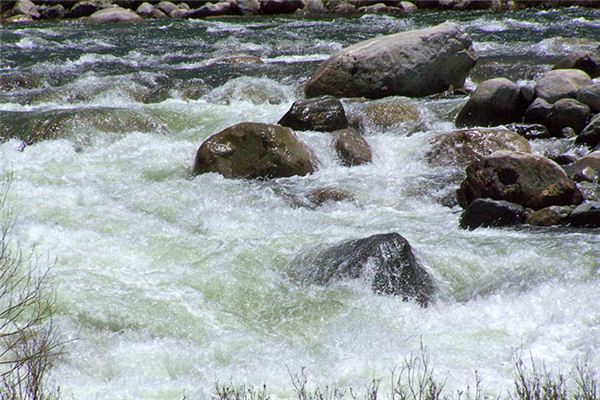 梦见河水上涨是什么预兆 梦见河水上涨是什么预兆