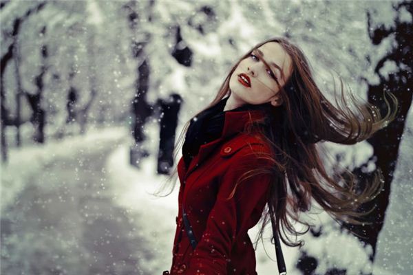 梦见红衣女鬼是什么意思 梦见红衣女鬼是什么意思