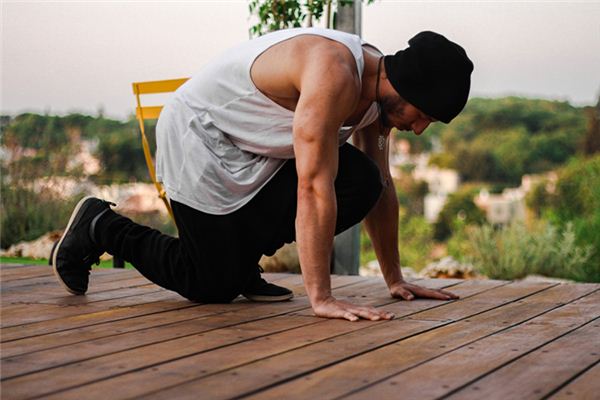 梦见腰骨断了是什么意思 梦见腰骨断了是什么意思