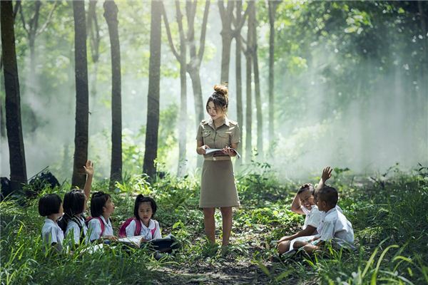 梦见英语老师是什么意思 梦见英语老师是什么意思