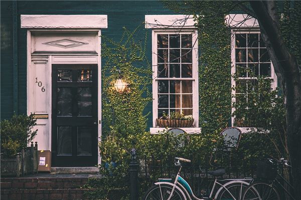 梦见家里有坭是什么意思