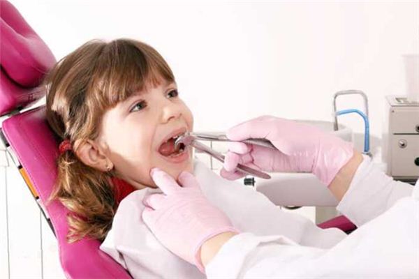 梦见自己拔牙是什么意思 梦见自己拔牙是什么意思