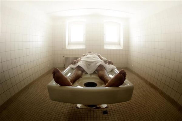 梦见死了的人是什么意思 梦见死了的人是什么意思