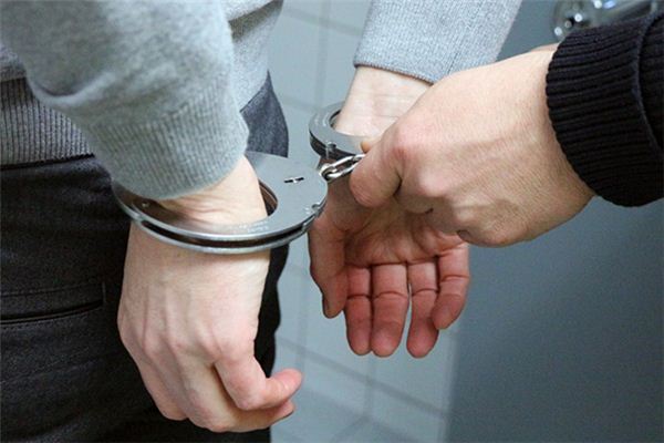 梦见自己犯罪是什么意思 梦见自己犯罪是什么意思