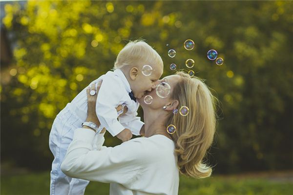 梦到小孩拉屎在我身上 梦到小孩拉屎在我身上