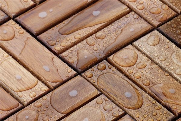 梦见房间有水是什么意思 梦见房间有水是什么意思