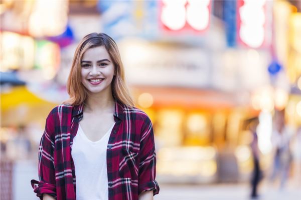  2021年龙女运势《2021年龙女运势7月份》 生肖运势