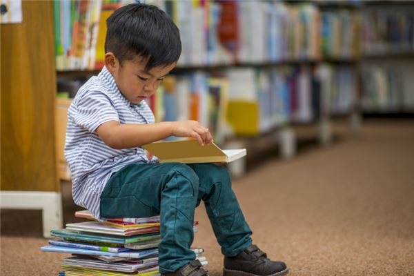  好听的男孩名内涵大气《好听的男孩名内涵大气的名字》 姓名配对