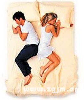 夫妻之间睡姿 夫妻如何睡觉 夫妻睡姿有哪些 夫妻睡觉姿势 夫妻怎么睡觉