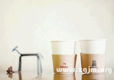 qq情侣网名2014最新版带i 时光会咬人i