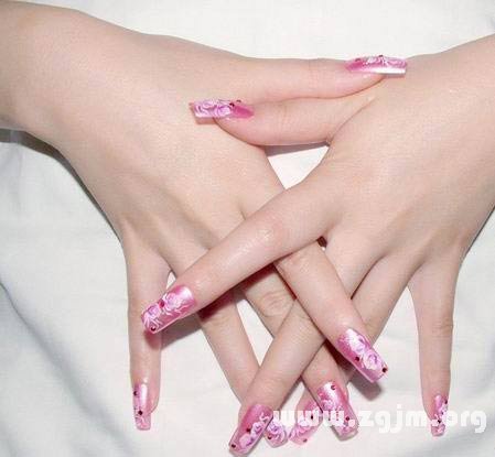 手相图解大全:23、手相透露出你的基本运势