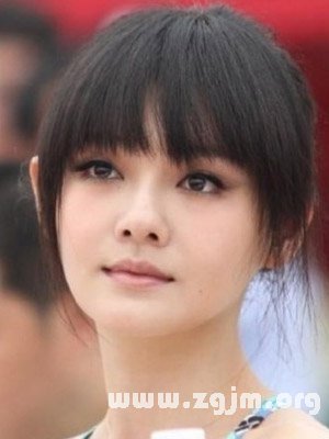 嫁入豪门的女明星面相
