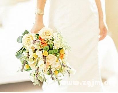 我会容易词不达意吗